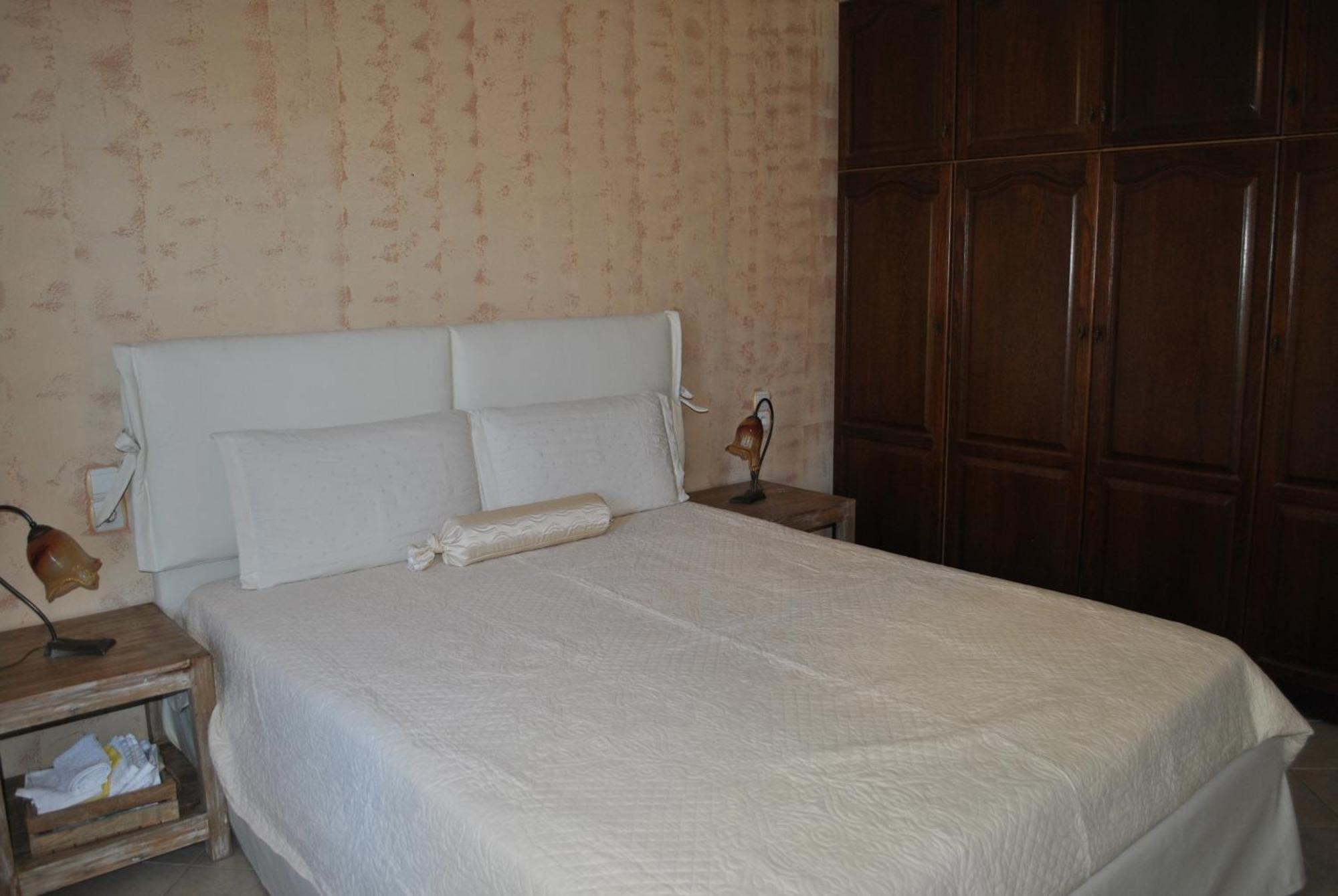 Amaryllis House Párga