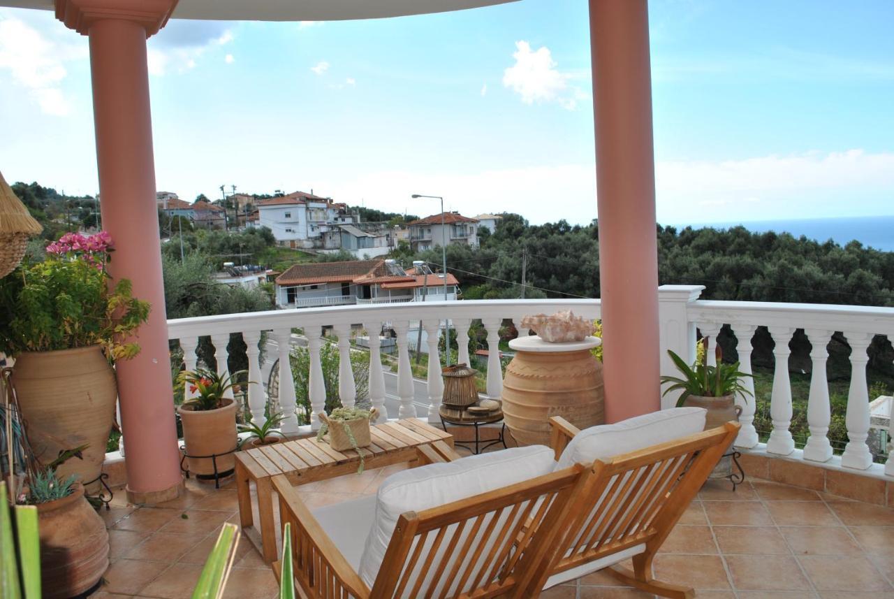 Amaryllis House Parga